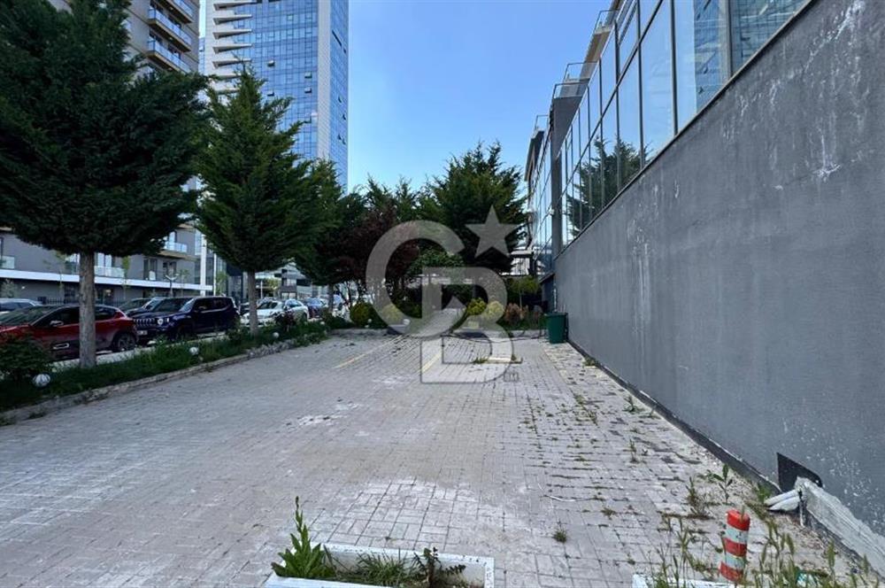 Azel Urhan Kule'de Satılık 2+1 Geniş Teraslı Lüks Daire