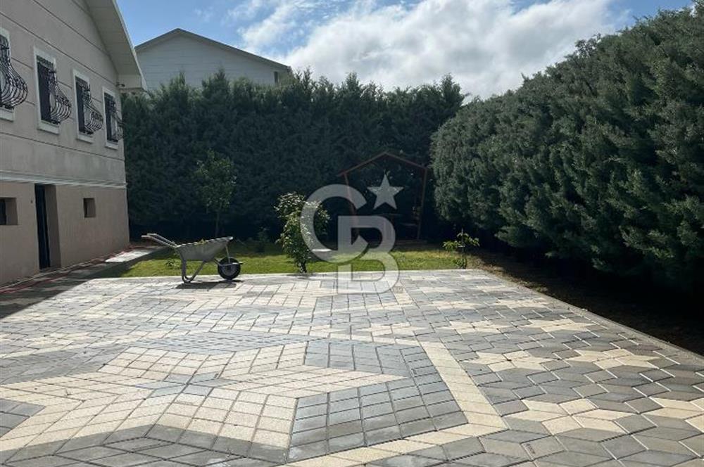 CB SITKI ŞİMŞEK'TEN GÖLBAŞI KARŞIYAKADA SATILIK VİLLA