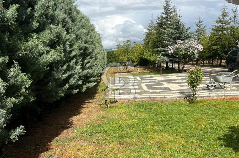 CB SITKI ŞİMŞEK'TEN GÖLBAŞI KARŞIYAKADA SATILIK VİLLA