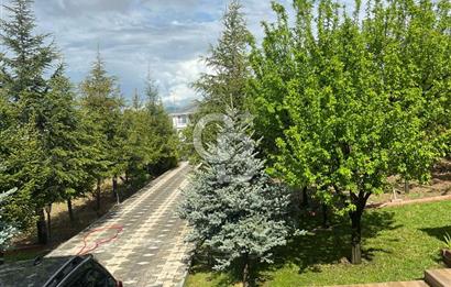 CB SITKI ŞİMŞEK'TEN GÖLBAŞI KARŞIYAKADA SATILIK VİLLA