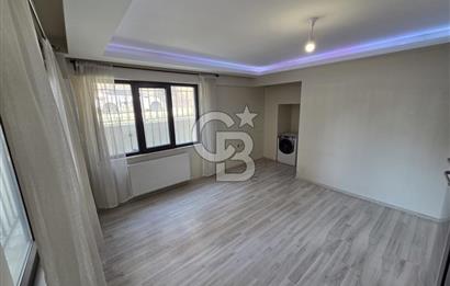  Ataşehirde Ulaşıma Yakın Temiz 1+1 Daire 