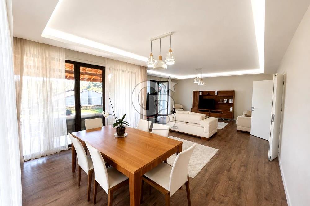 Mudanya Çağrışan'da Merkezi Konumda Geniş Bahçeli 5+1 Villa