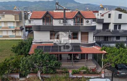 C.B. ROUTE | İZMİR DİKİLİ | DENİZE SIFIR | EŞSİZ | 5+2 VİLLA  