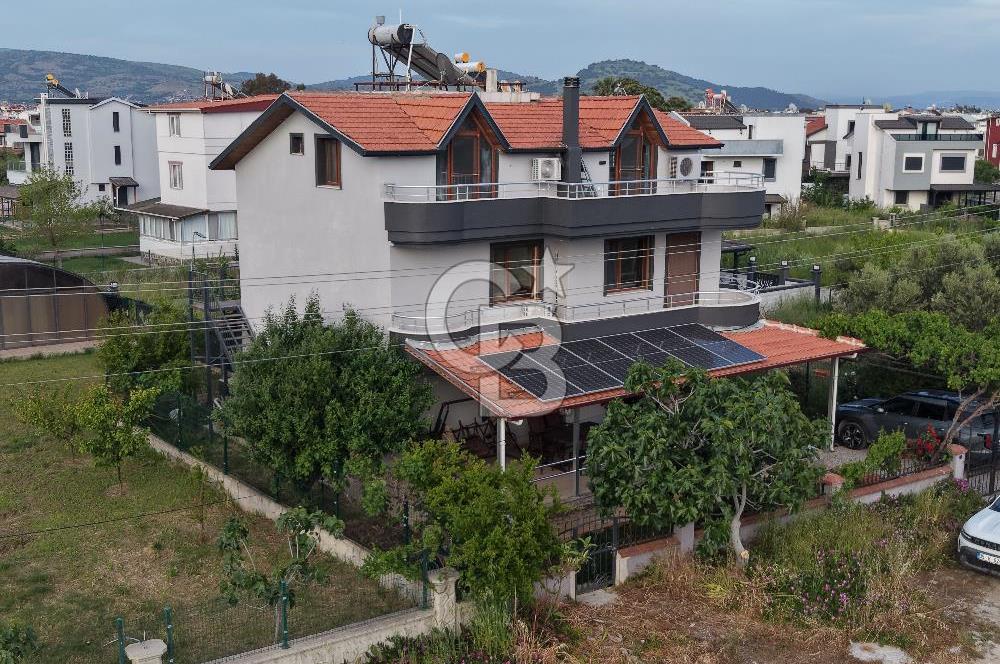 C.B. ROUTE | İZMİR DİKİLİ | DENİZE SIFIR | EŞSİZ | 5+2 VİLLA  