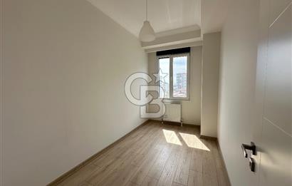 Kadıköy Erenköyde Merkezi Konumda 3+1 95 m² Ferah Daire