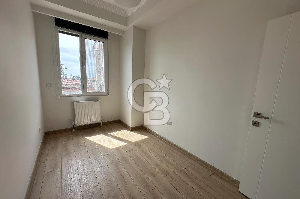 Kadıköy Erenköyde Merkezi Konumda 3+1 95 m² Ferah Daire