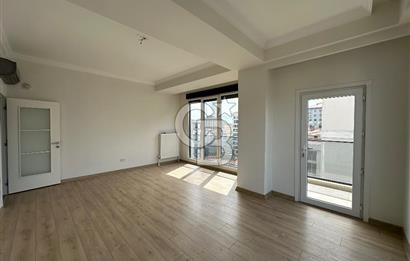 Kadıköy Erenköyde Merkezi Konumda 3+1 95 m² Ferah Daire
