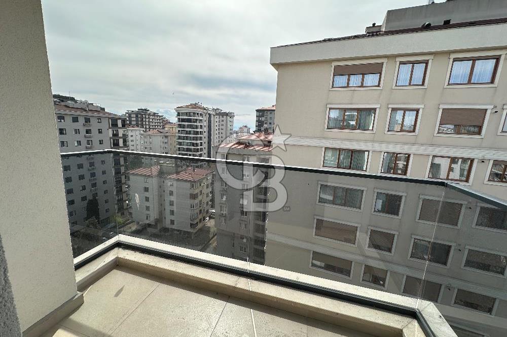 Kadıköy Erenköyde Merkezi Konumda 3+1 95 m² Ferah Daire