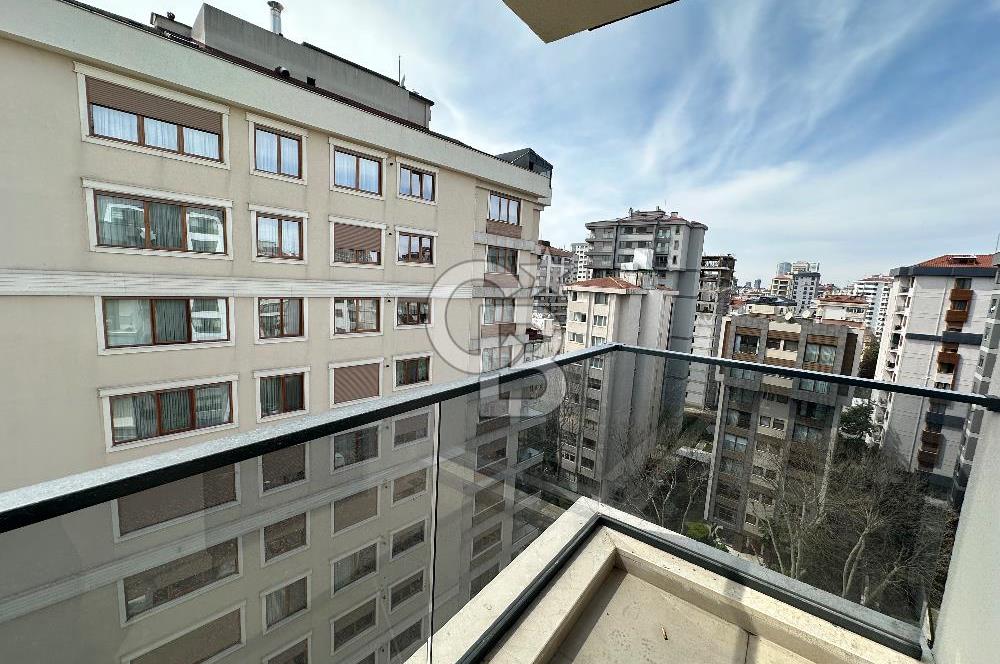 Kadıköy Erenköyde Merkezi Konumda 3+1 95 m² Ferah Daire