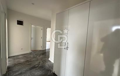 Kadıköy Erenköyde Merkezi Konumda 3+1 95 m² Ferah Daire
