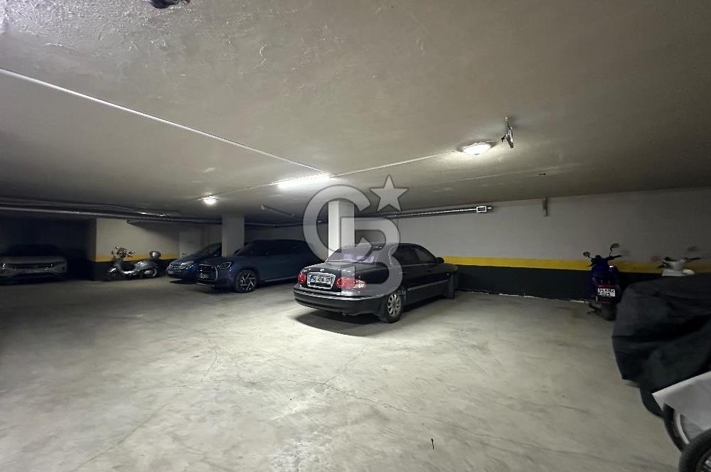 Kadıköy Erenköyde Merkezi Konumda 3+1 95 m² Ferah Daire