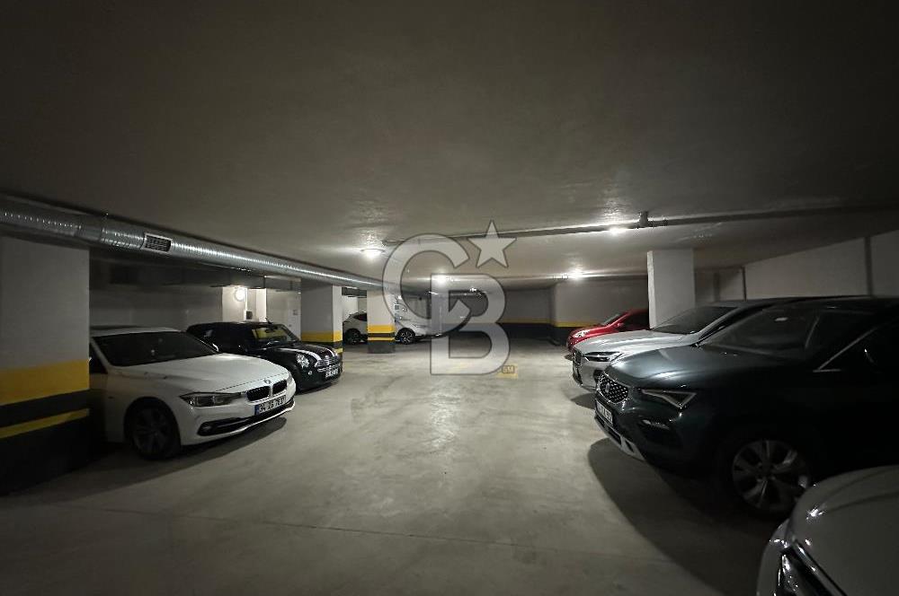 Kadıköy Erenköyde Merkezi Konumda 3+1 95 m² Ferah Daire
