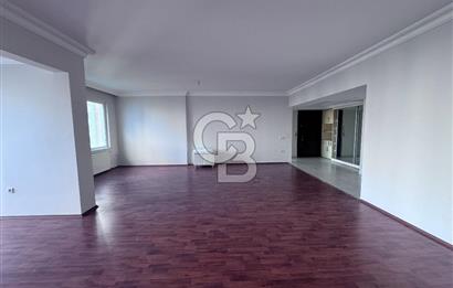Beylikdüzü Gürpınar Yeşilkent 2 Sitesinde 6. Katta 3+1 Satılık Daire