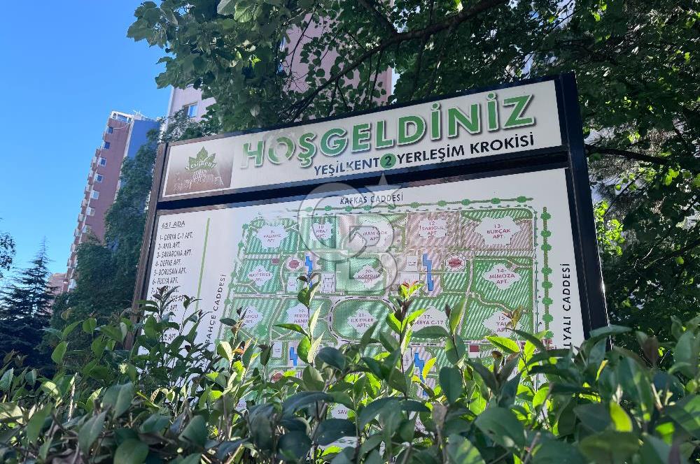 Beylikdüzü Gürpınar Yeşilkent 2 Sitesinde 6. Katta 3+1 Satılık Daire