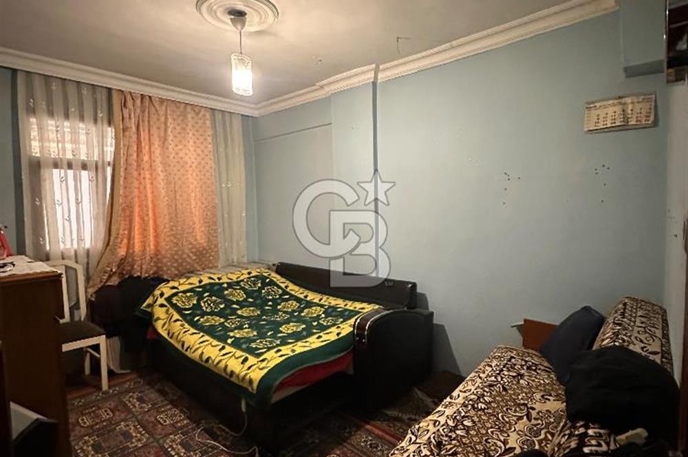 Küçükköyde 2+1 Daire + 35 m² Dükkan Tek Tapu Fırsat