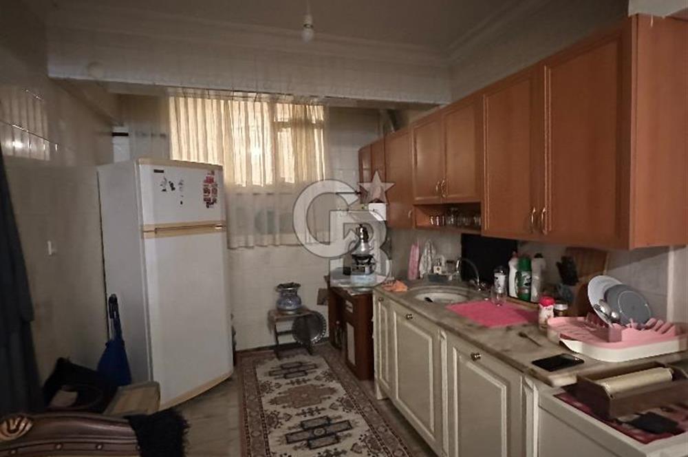 Küçükköyde 2+1 Daire + 35 m² Dükkan Tek Tapu Fırsat