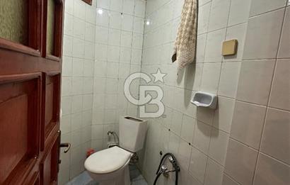 Küçükköyde 2+1 Daire + 35 m² Dükkan Tek Tapu Fırsat