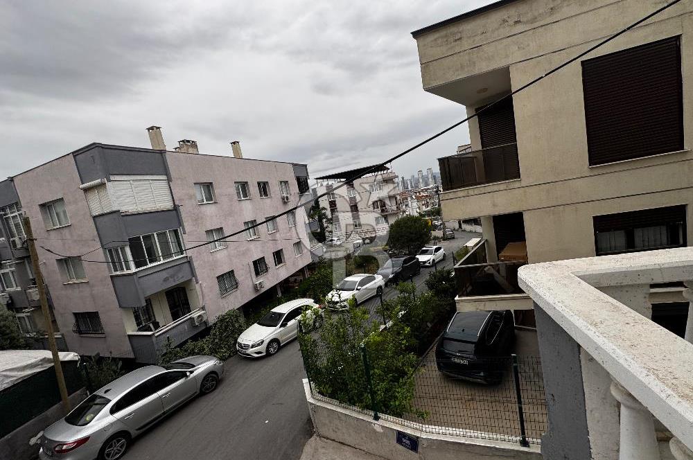 Bornova atatürk mahallesinde 3+1 satılık