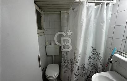 Karşıyaka Çarşıda Satılık 1+1 Daire