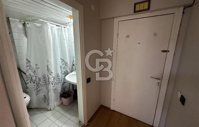 Karşıyaka Çarşıda Satılık 1+1 Daire