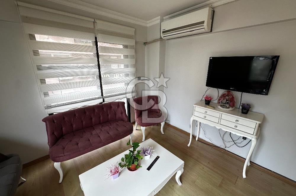 Karşıyaka Çarşıda Satılık 1+1 Daire
