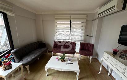 Karşıyaka Çarşıda Satılık 1+1 Daire