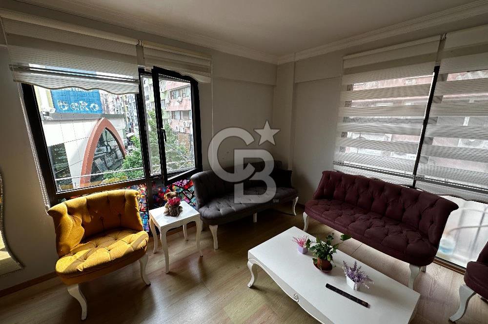 Karşıyaka Çarşıda Satılık 1+1 Daire