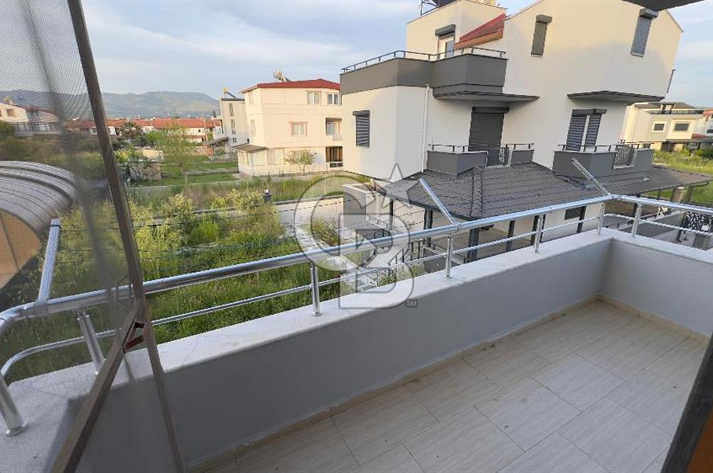 C.B. ROUTE | İZMİR DİKİLİ | DENİZE SIFIR | EŞSİZ | 5+2 VİLLA  