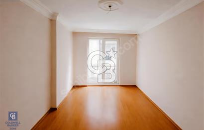 Satılık 2+1 Daire, 70m², Krediye Uygun, Merkezi Konumda