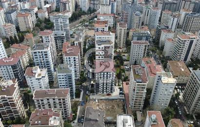 Kadıköy Erenköyde Merkezi Konumda 3+1 95 m² Ferah Daire
