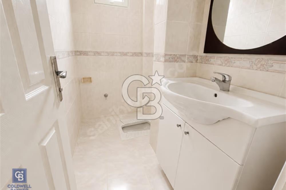 Satılık 1+1 Daire, 65m², Merkezi Konumda