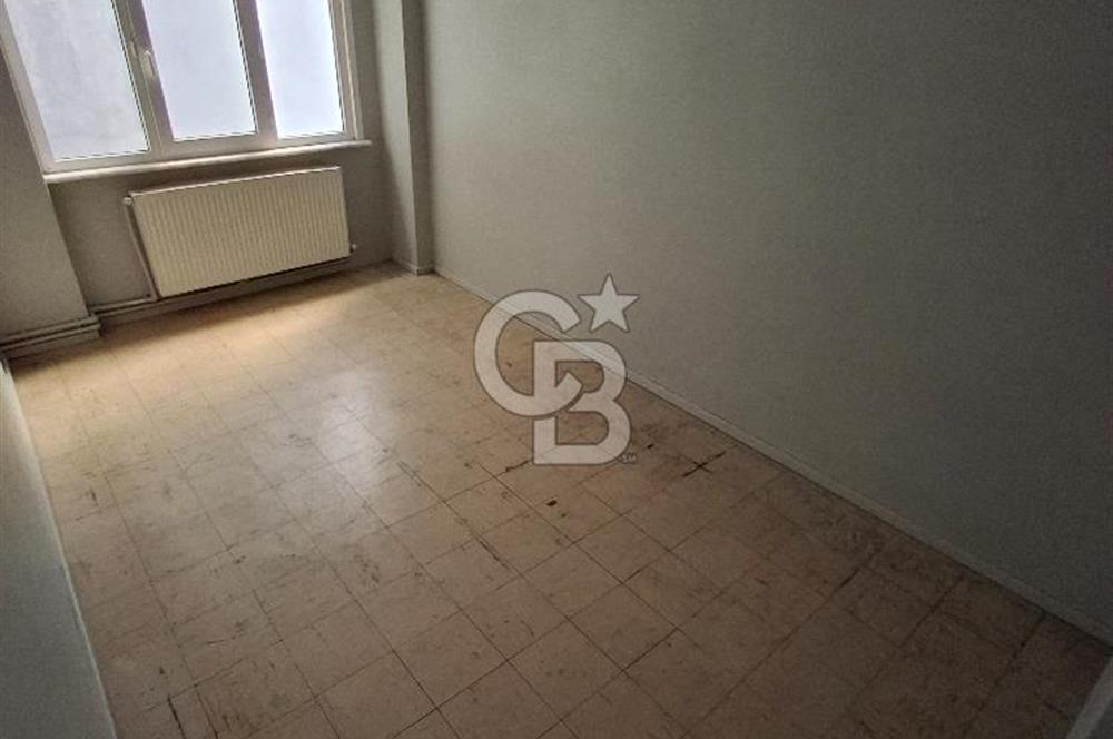 SANCAKTEPE MECLİS MAHALLESİNDE 55M² HİSSELİ DAİRE
