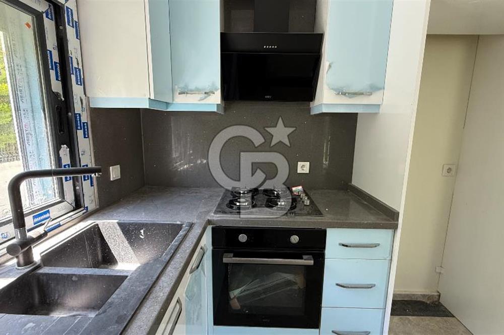 Çeşme Çiftlikte Havuzlu ve Şömineli Satılık 4+1 Villa