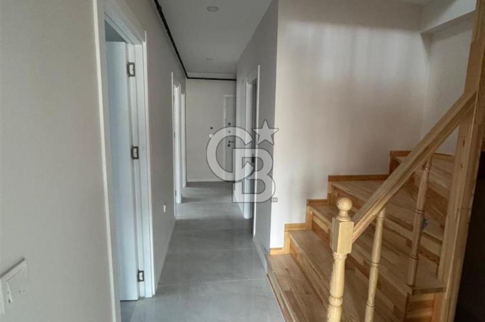 Bahçelievler'de 3+2 iskanlı sıfır dubleks daire