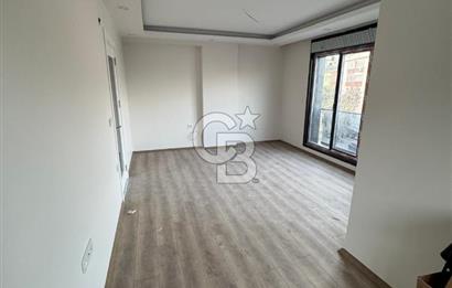 Bahçelievler'de 3+2 iskanlı sıfır dubleks daire