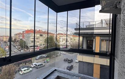 Bahçelievler'de 3+2 iskanlı sıfır dubleks daire