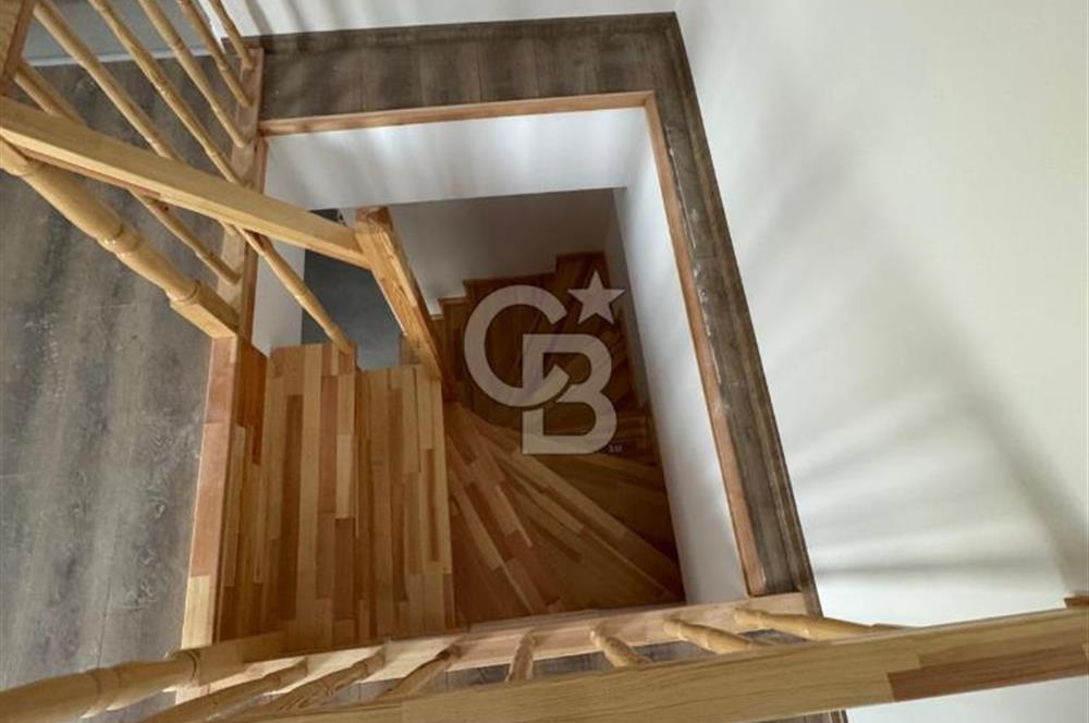 Bahçelievler'de 3+2 iskanlı sıfır dubleks daire