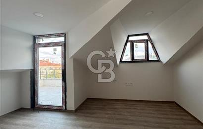 Bahçelievler'de 3+2 iskanlı sıfır dubleks daire