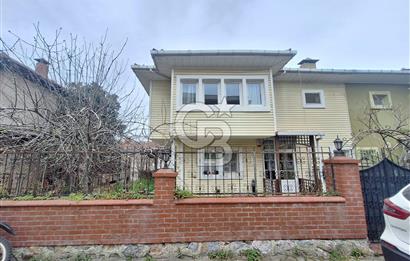 Çengelköy Ata 2 Sitesinde Kiralık Tripleks Villa