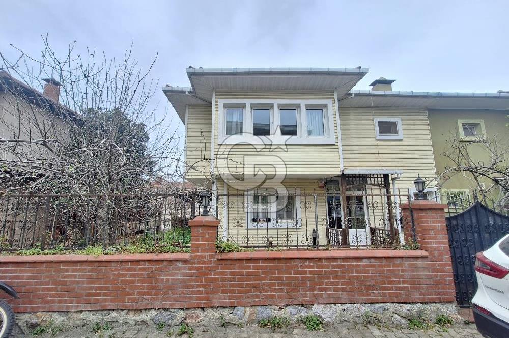 Çengelköy Ata 2 Sitesinde Kiralık Tripleks Villa