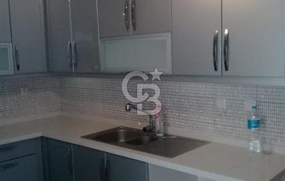 KARŞIYAKA ALAYBEY MERKEZDE 2+1 FULL YAPILI BAHÇELİ TEMİZ DAİRE