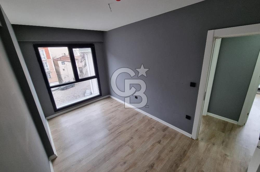 Gürsel Residence'da Ara Kat Kapalı Mutfaklı Kiralık 2+1 Daire 