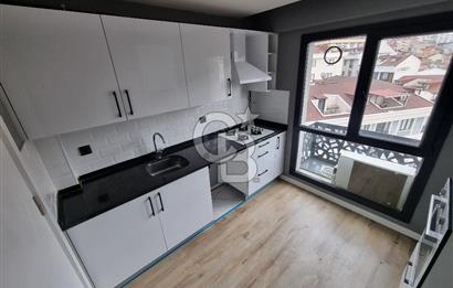 Gürsel Residence'da Ara Kat Kapalı Mutfaklı Kiralık 2+1 Daire 
