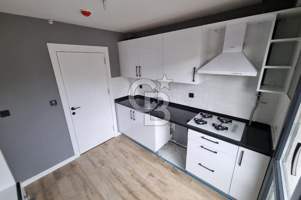Gürsel Residence'da Ara Kat Kapalı Mutfaklı Kiralık 2+1 Daire 
