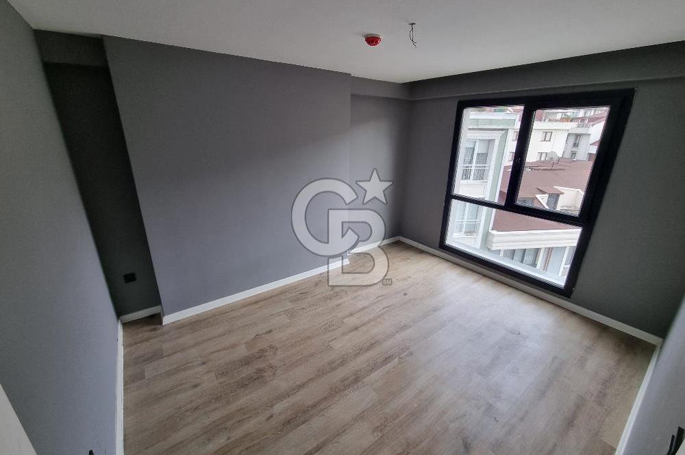Gürsel Residence'da Ara Kat Kapalı Mutfaklı Kiralık 2+1 Daire 