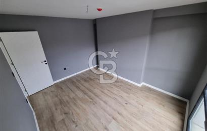 Gürsel Residence'da Ara Kat Kapalı Mutfaklı Kiralık 2+1 Daire 