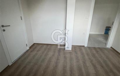 Bahçelievler'de 3+2 iskanlı sıfır dubleks daire