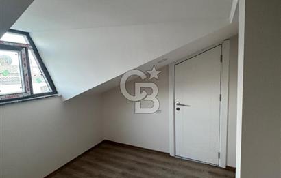 Bahçelievler'de 3+2 iskanlı sıfır dubleks daire