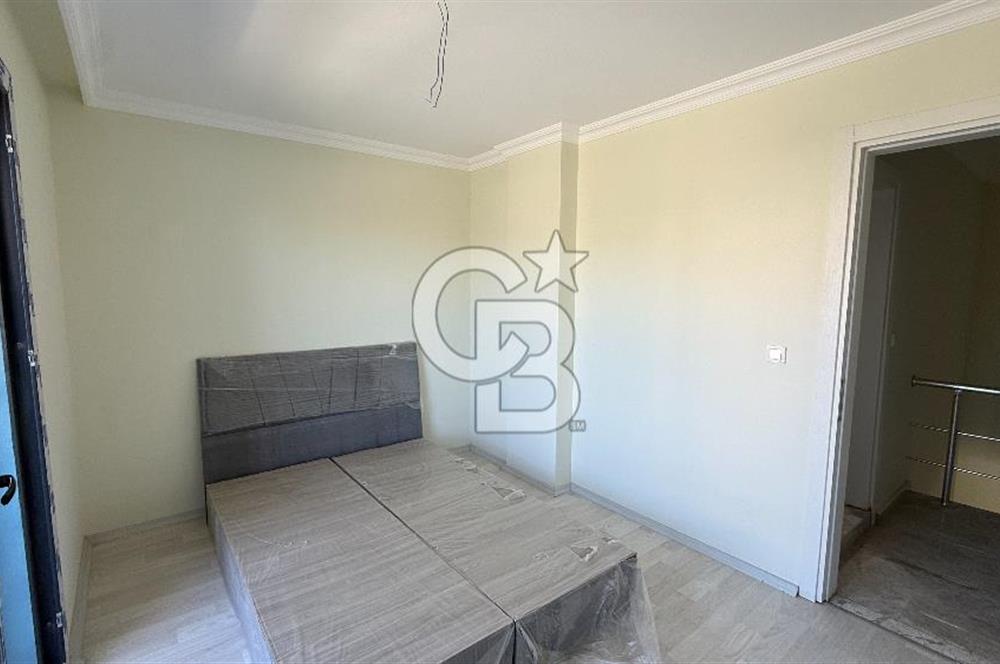 Çeşme Çiftlikte Havuzlu ve Şömineli Satılık 4+1 Villa