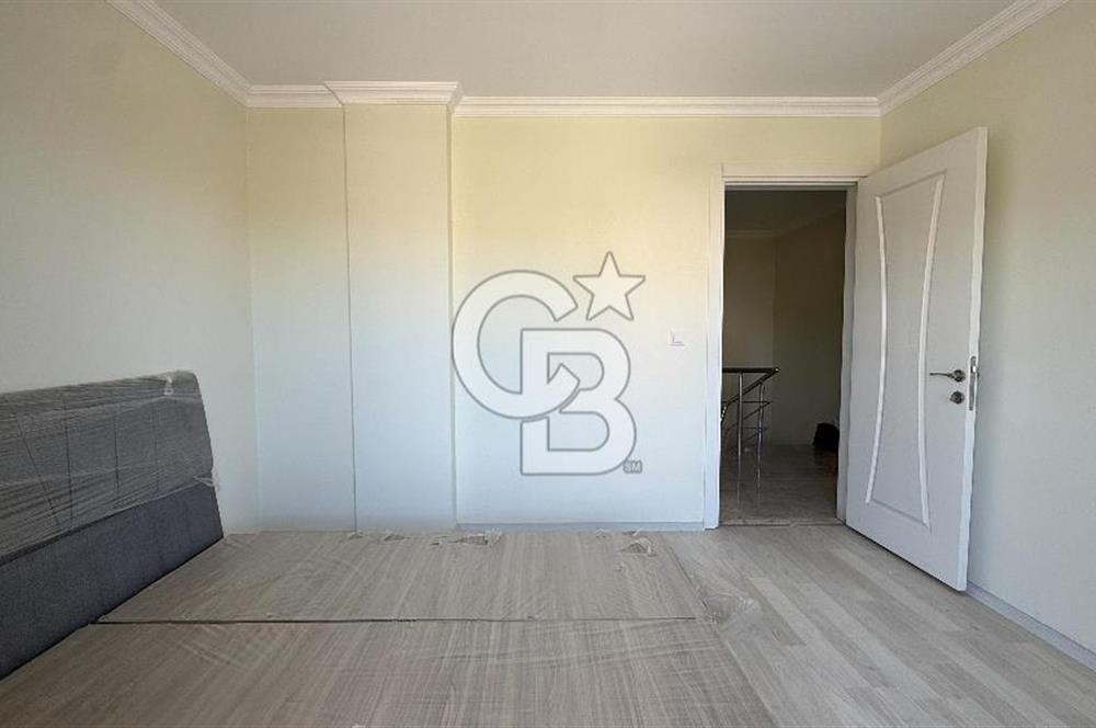 Çeşme Çiftlikte Havuzlu ve Şömineli Satılık 4+1 Villa
